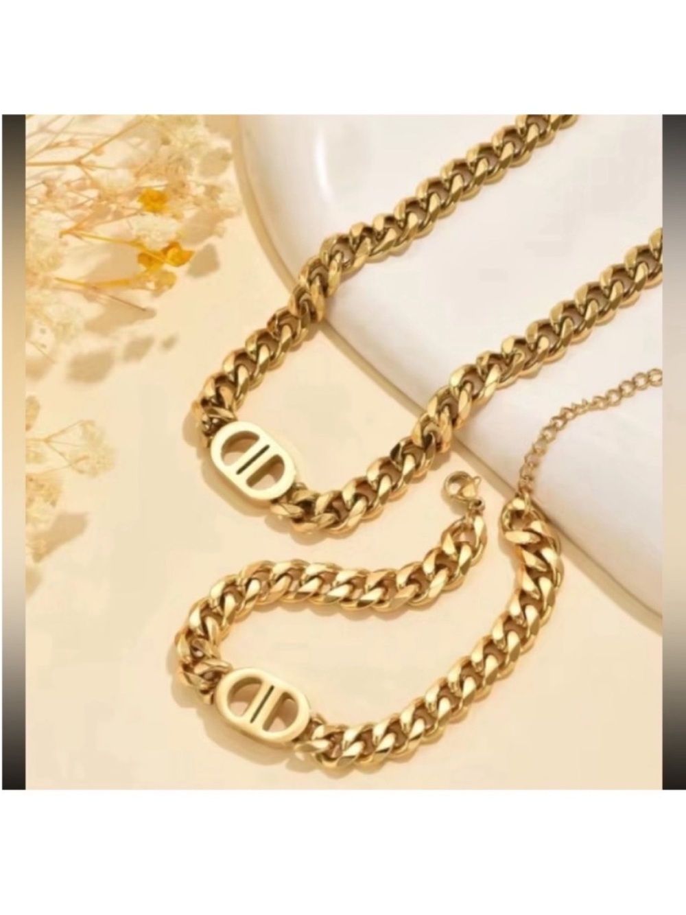 DIOR Gold Chain Necklace and Bracelet Set - Women's Jewelry - Picture 2 of 2
